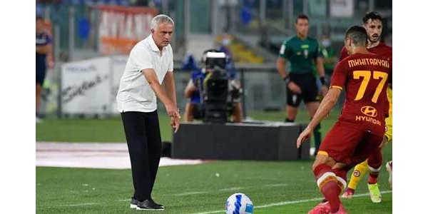 Roma tymczasowo zajęła pierwsze miejsce w Serie A w tym sezonie